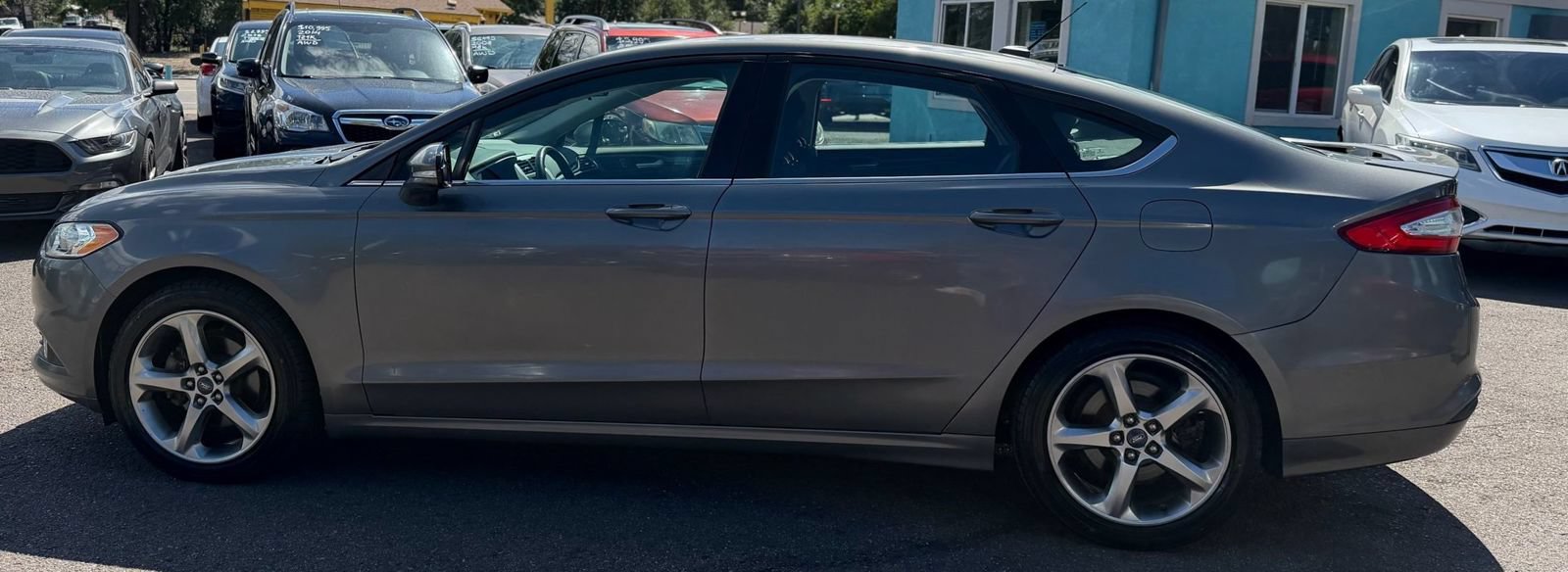 Used 2013 Ford Fusion SE FWD image 6