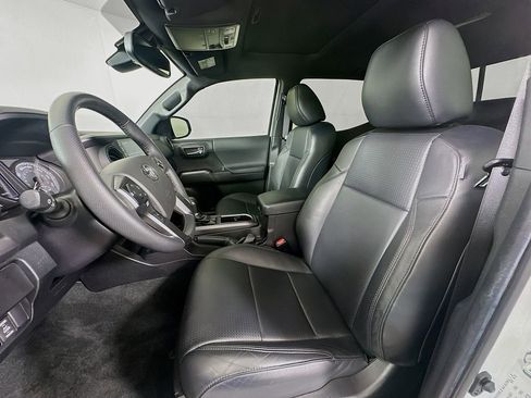 Certified 2023 Toyota Tacoma TRD Sport w/ TRD Premium Sport Package AWD/4WD image 22