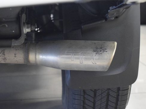 Used 2017 Toyota Tacoma TRD Pro image 45