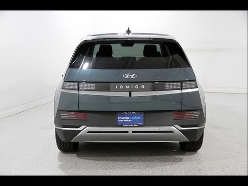 Certified 2024 Hyundai Ioniq 5 SEL RWD image 21