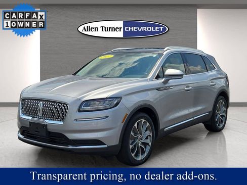 Used 2022 Lincoln Nautilus Reserve image 5