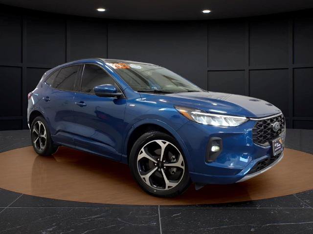 Certified 2023 Ford Escape ST-Line Select w/ Tech Pack #2 AWD/4WD image 1