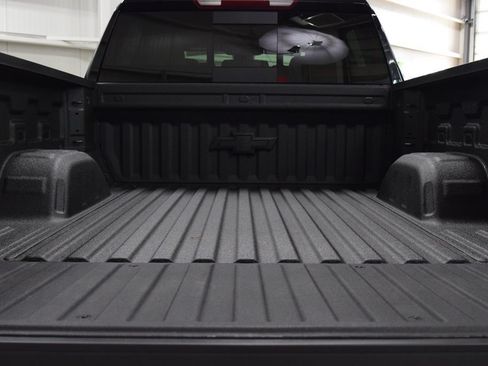 Used 2026 Chevrolet Silverado 1500 LTZ w/ LTZ Premium Package AWD/4WD image 22