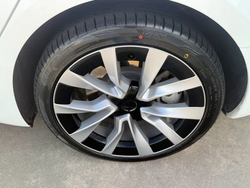 Used 2024 Tesla Model 3 Standard Range RWD image 13