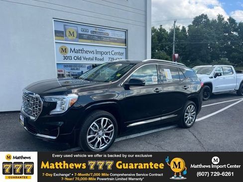Used 2023 GMC Terrain Denali w/ LPO, Floor Liner Package AWD/4WD image 1