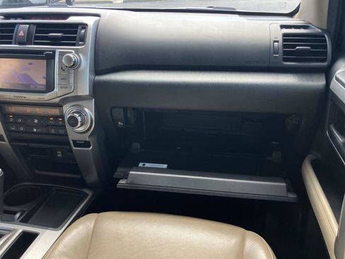 Used 2013 Toyota 4Runner Limited image 17