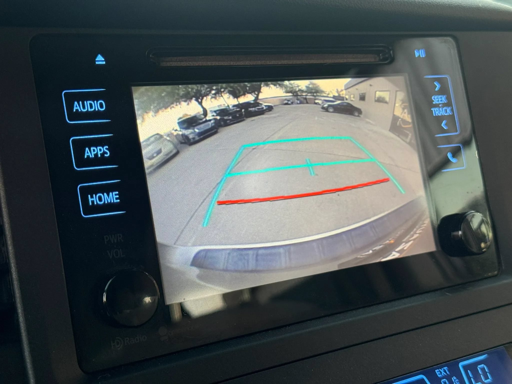 Used 2015 Toyota Sienna LE FWD image 15