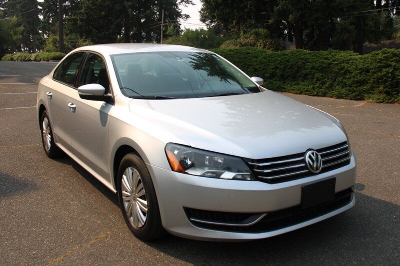Used 2014 Volkswagen Passat 2.5 S FWD image 2