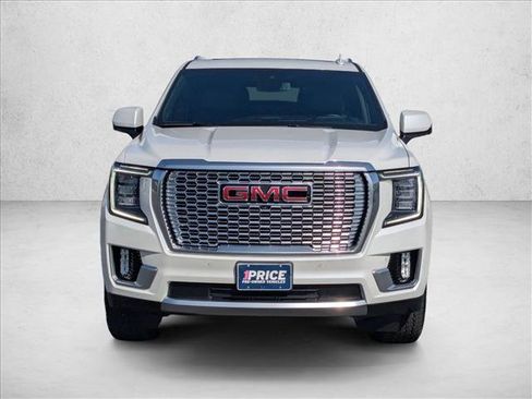 Used 2024 GMC Yukon Denali image 2