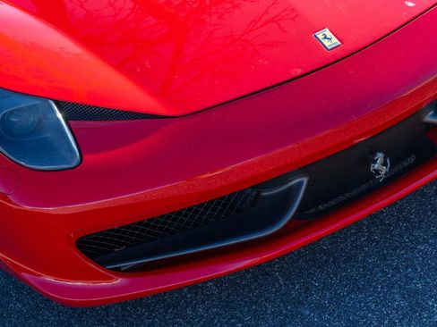 Used 2010 Ferrari 458 Italia Coupe image 14