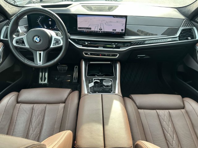 Used 2025 BMW X6 M60i w/ Dynamic Handling Package AWD/4WD image 22