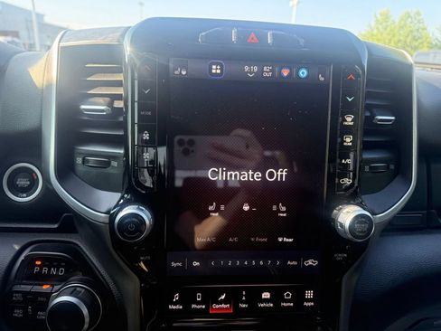 Used 2023 RAM 1500 Big Horn AWD/4WD image 22