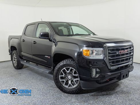 Used 2022 GMC Canyon AT4 AWD/4WD image 1
