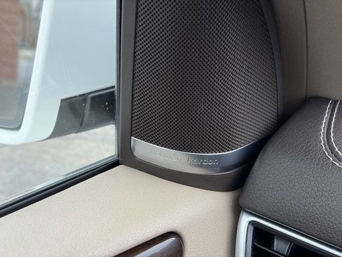 Used 2015 Mercedes-Benz GL 450 GL 450 4MATIC AWD 4dr SUV image 37