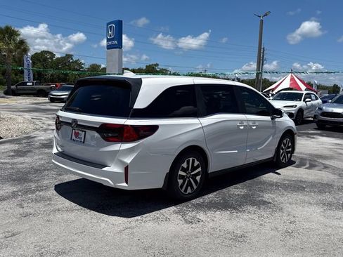 New 2026 Honda Odyssey EX-L image 6