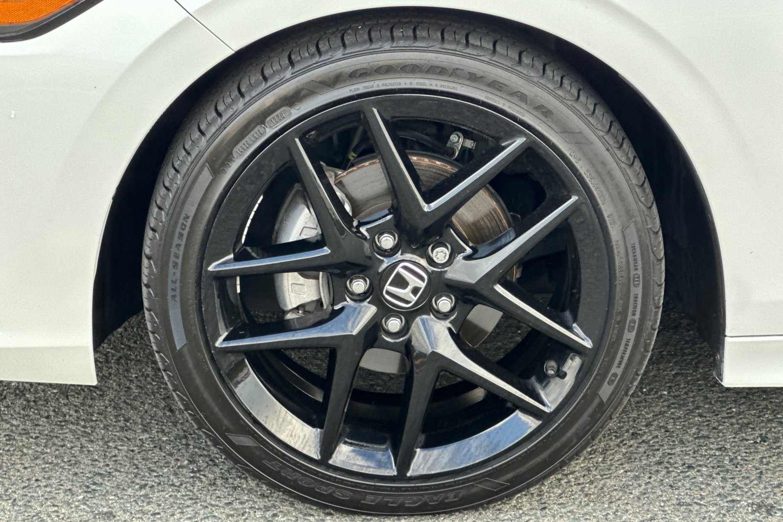 Used 2024 Honda Civic Sport image 25