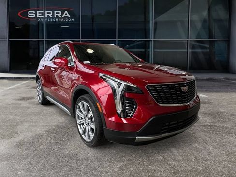 Certified 2023 Cadillac XT4 Premium Luxury w/ Technology Package AWD/4WD image 5