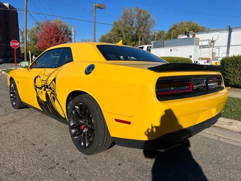 Used 2018 Dodge Challenger R/T Scat Pack w/ Driver Convenience Group image 7