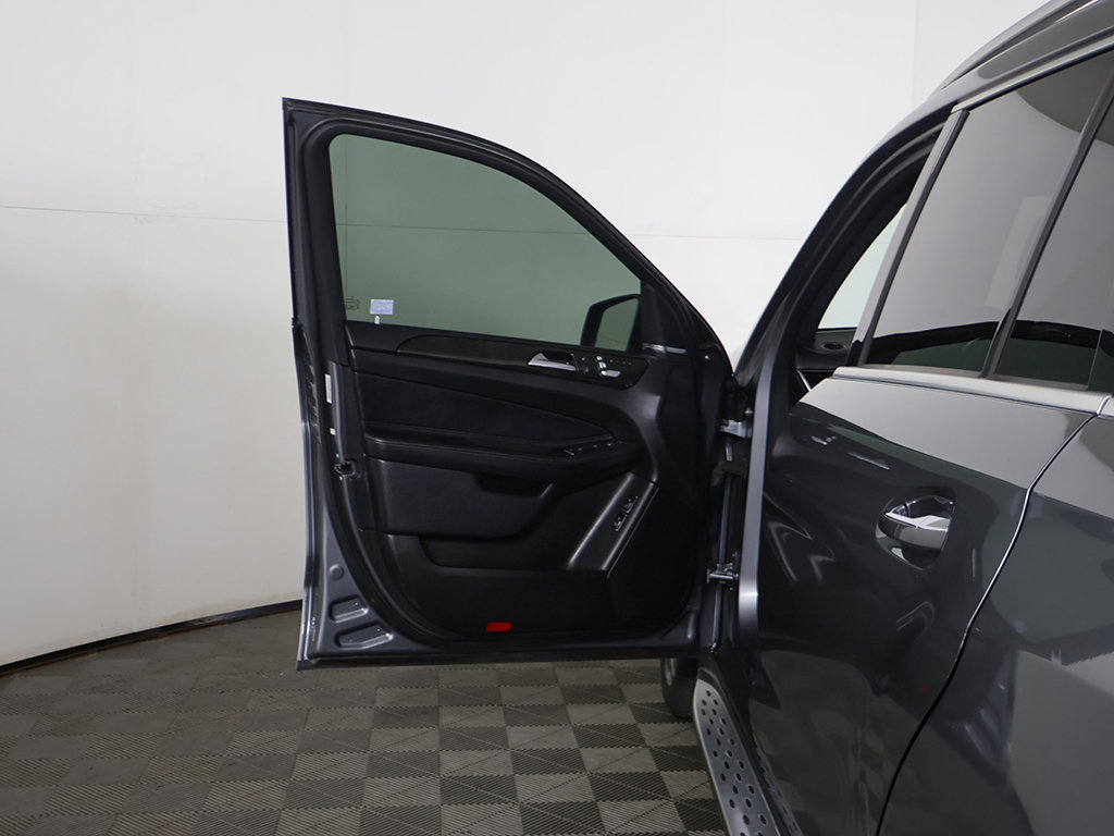 Used 2019 Mercedes-Benz GLS 450 4MATIC image 24