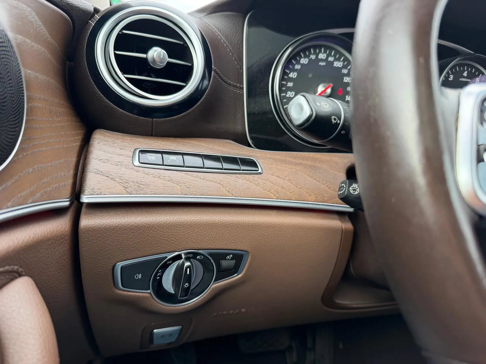 Used 2019 Mercedes-Benz E 450 4MATIC Wagon image 15