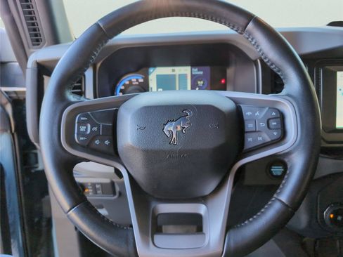 Used 2022 Ford Bronco Big Bend image 19