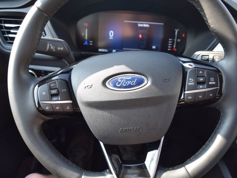 Used 2023 Ford Escape Active AWD/4WD image 10