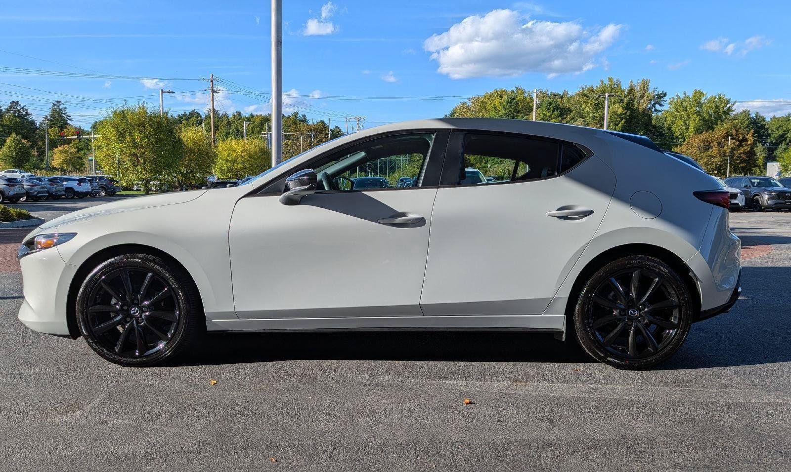 Used 2025 MAZDA MAZDA3 s Sport FWD image 6