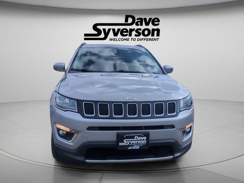 Used 2020 Jeep Compass Limited AWD/4WD image 2