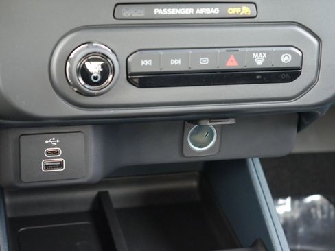 New 2026 Ford Maverick XL w/ Equipment Group 101A image 13