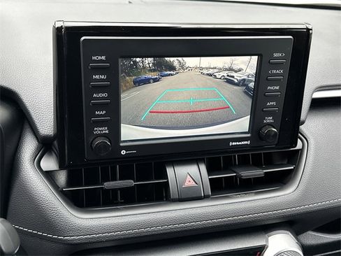 Used 2022 Toyota RAV4 XLE image 22