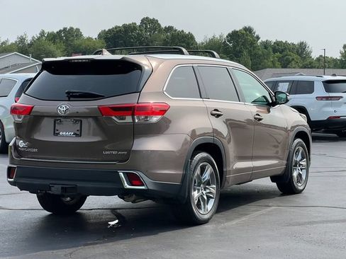 Used 2018 Toyota Highlander Limited AWD/4WD image 55