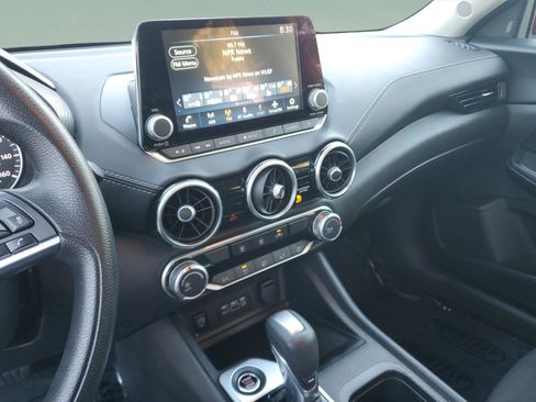 Used 2024 Nissan Sentra SV w/ Trunk Package image 23