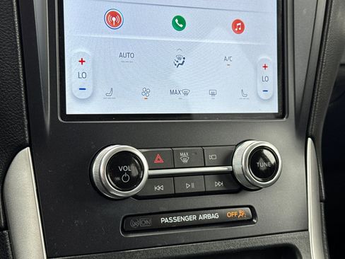 Used 2022 Ford Edge SEL image 24