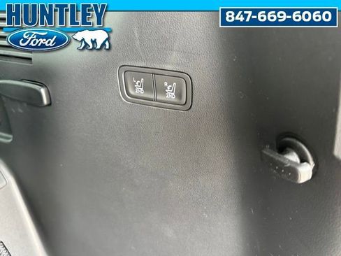 Used 2025 Hyundai Santa Fe Limited image 15