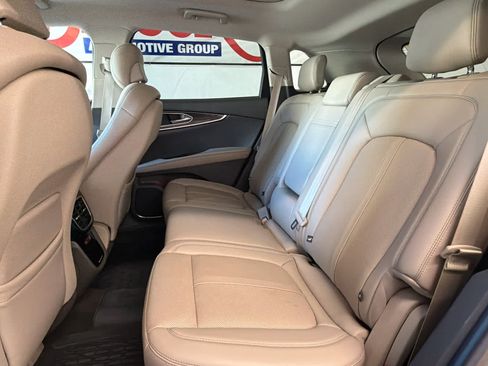 Used 2021 Lincoln Nautilus Reserve w/ Equipment Group 201A image 23