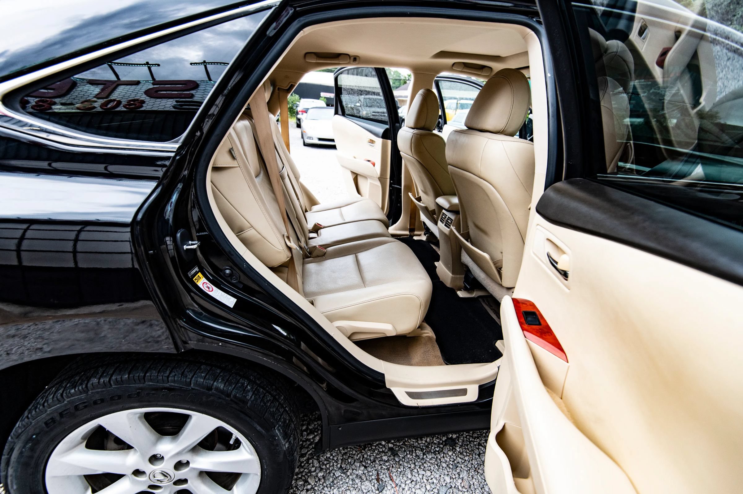 Used 2012 Lexus RX 350 FWD w/ Premium Pkg image 28