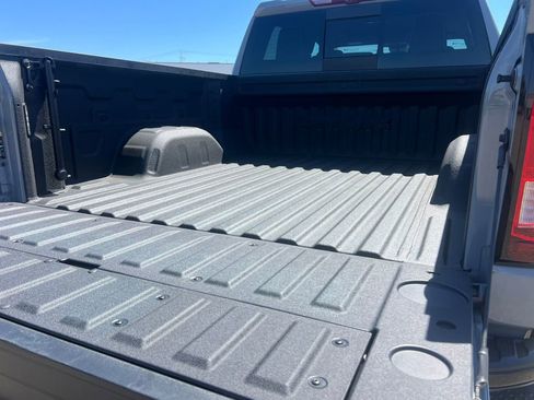 Used 2024 GMC Sierra 1500 AT4X AWD/4WD image 12