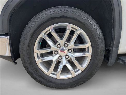 Used 2022 GMC Sierra 1500 SLT AWD/4WD image 23