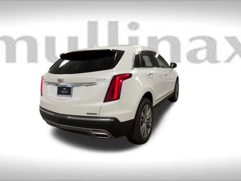 New 2025 Cadillac XT5 Premium Luxury w/ LPO, Floor Liner Package image 53
