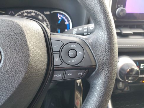 Certified 2024 Toyota RAV4 LE image 22