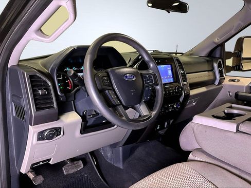 Used 2022 Ford F250 XLT image 17