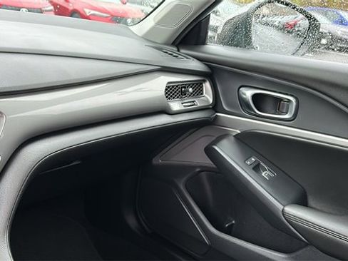 Certified 2024 Acura Integra image 19