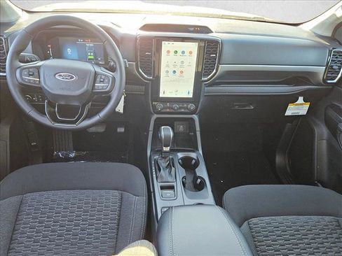 New 2025 Ford Ranger XLT w/ Convenience Package image 14
