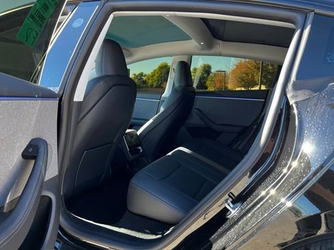 Used 2025 Tesla Model 3 Long Range image 7