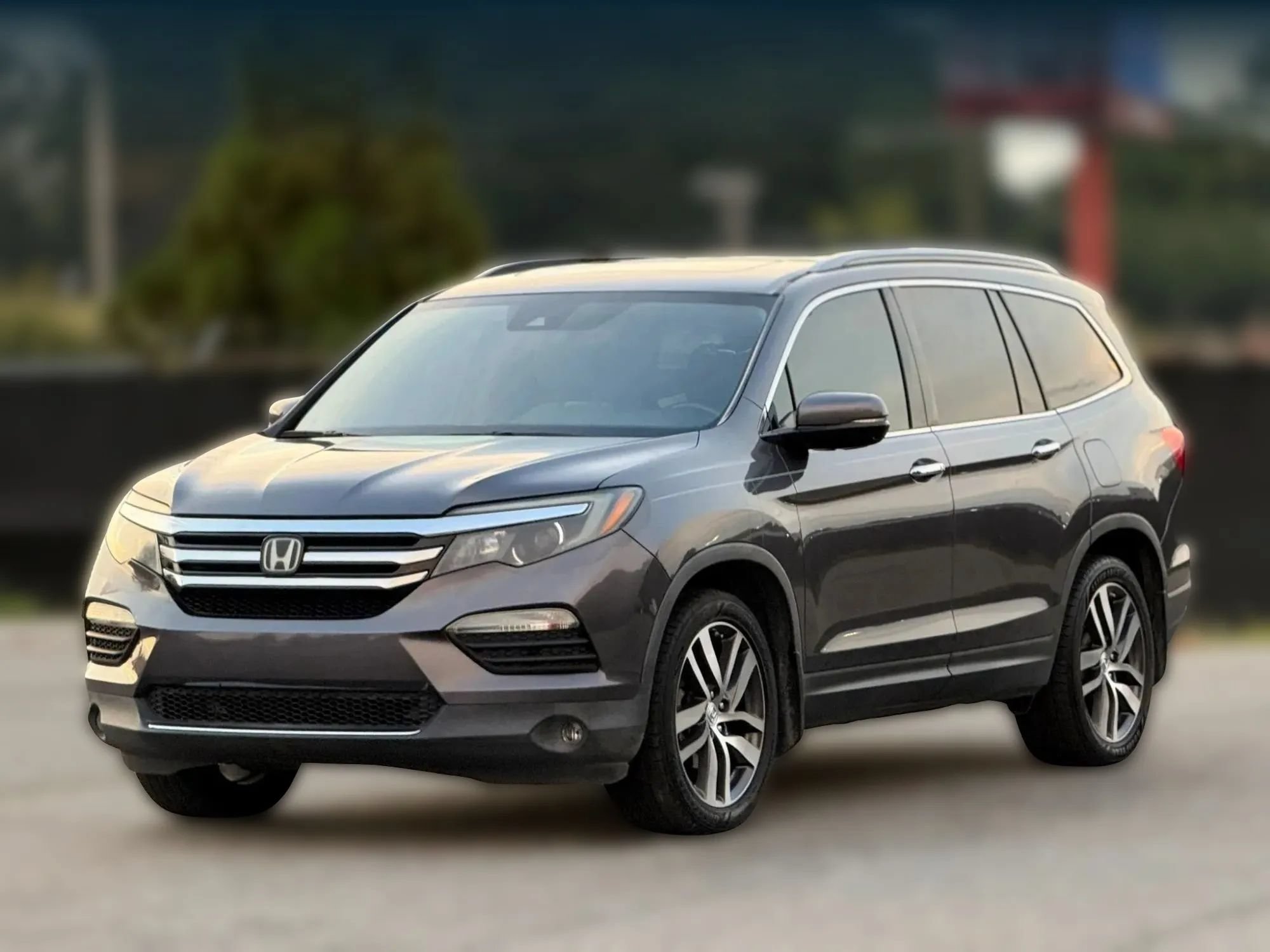 Used 2017 Honda Pilot Touring image 6