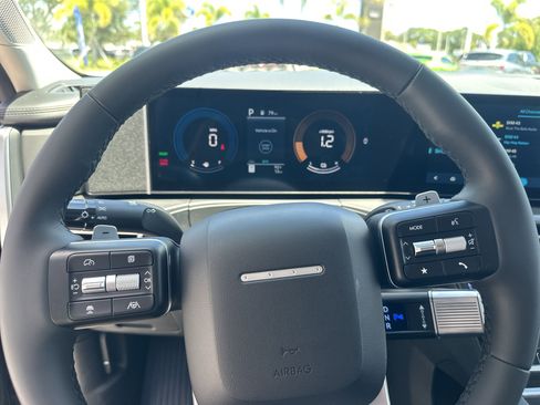 New 2026 Hyundai Santa Fe SE FWD image 18