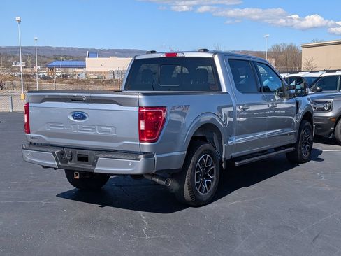 Used 2022 Ford F150 XLT w/ Equipment Group 302A High AWD/4WD image 6