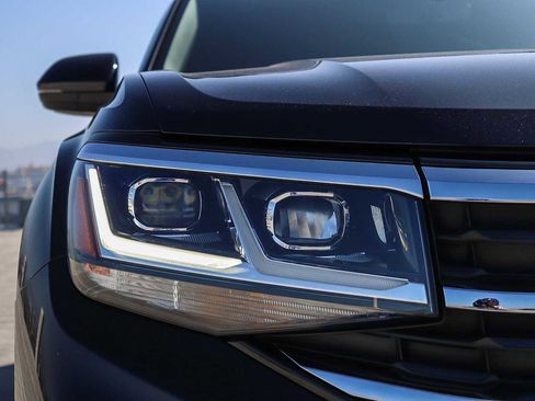 Used 2020 Volkswagen Atlas Cross Sport S FWD image 8