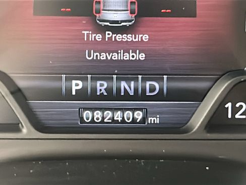 Used 2019 RAM 1500 Laramie AWD/4WD image 22