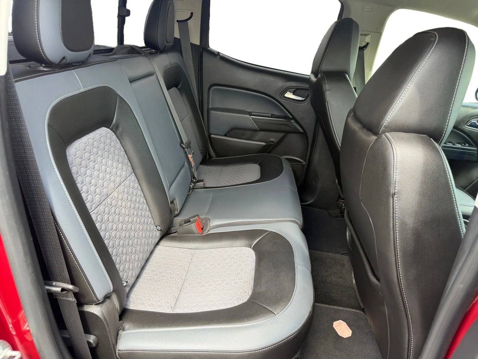 Used 2017 Chevrolet Colorado Z71 RWD image 20